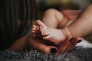 Massagem para bebês o poder das mãos que acolhem